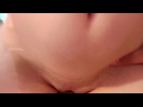 ❤️ Ich schlafe im Zimmer meiner Schwester und bin so aufgewacht ❤️ Anal porn bei uns ️❤