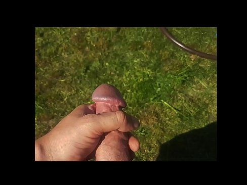 ❤️ Hot Hottie bekommt ihre rosa Pussy gefickt und spritzt in einem Sommergarten ab ❤️ Anal porn bei uns ️❤