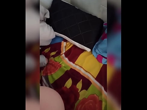 ❤️ Meine Mitbewohnerin bleibt allein zu Hause, weil ihr Mann in den Urlaub fährt und ich nutze die Gelegenheit, sie zu ficken und ihren Arsch mit Milch zu füllen ❤️ Anal porn bei uns ️❤